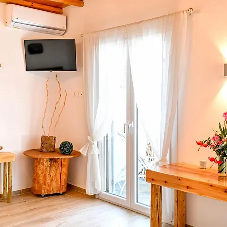 דירה Bonzoe #1 פארוס